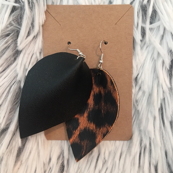 3/$20 orange & black faux leopard earrings - Picture 5 of 5